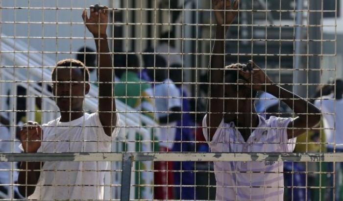 I migranti e il vento di destra