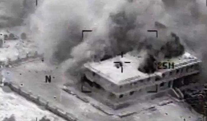Siria: stampa israeliana lamenta fallimento strategia USA e sconfitta jihadisti