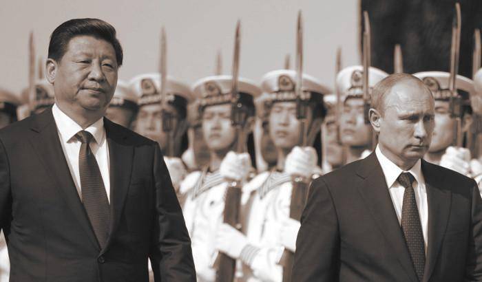 Russia e Cina contro l'Impero del Dollaro