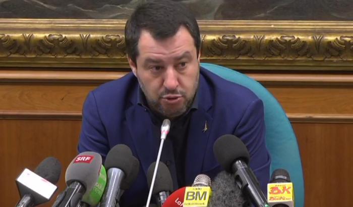 Scacco al Re, cose che càpitano al Capitàno
